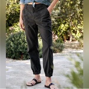 Frank & Eileen Jameson Italian Performance Linen Utility Jogger Black Size 8